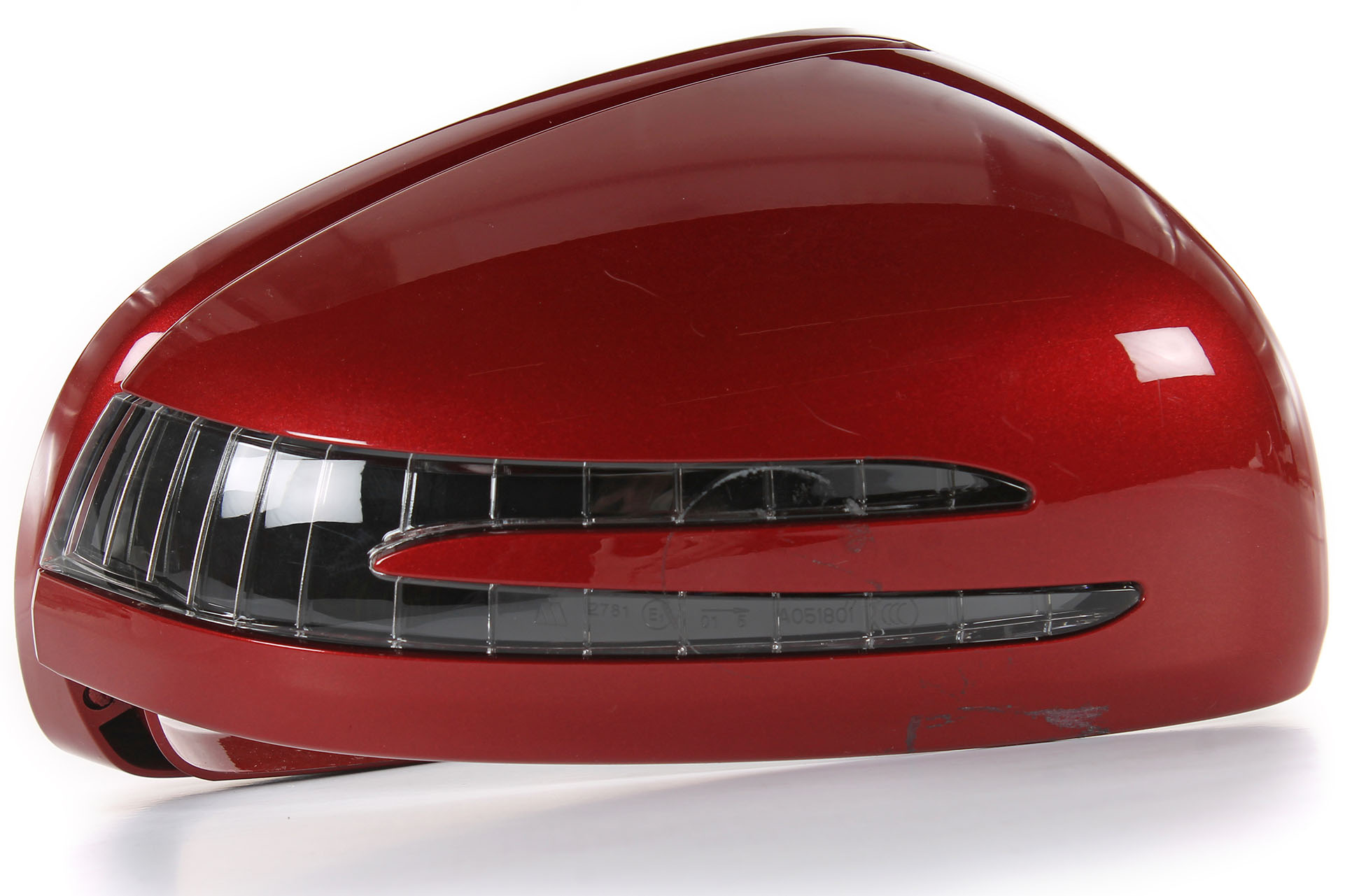 Dešinysis išorinio veidrodžio korpusas su montuota posūkio lempa