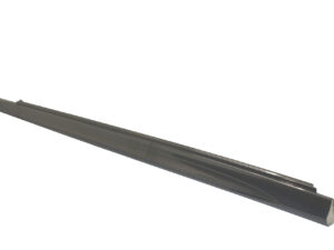 Durų slenksčio apdaila. Kairė kr