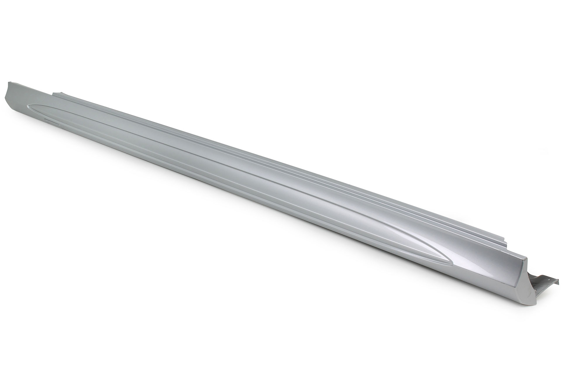 Durų slenksčio apdaila. Kairė kr