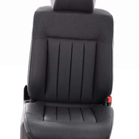 Sėdynė dešinė Komplektas